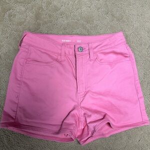 Old navy pink short 4